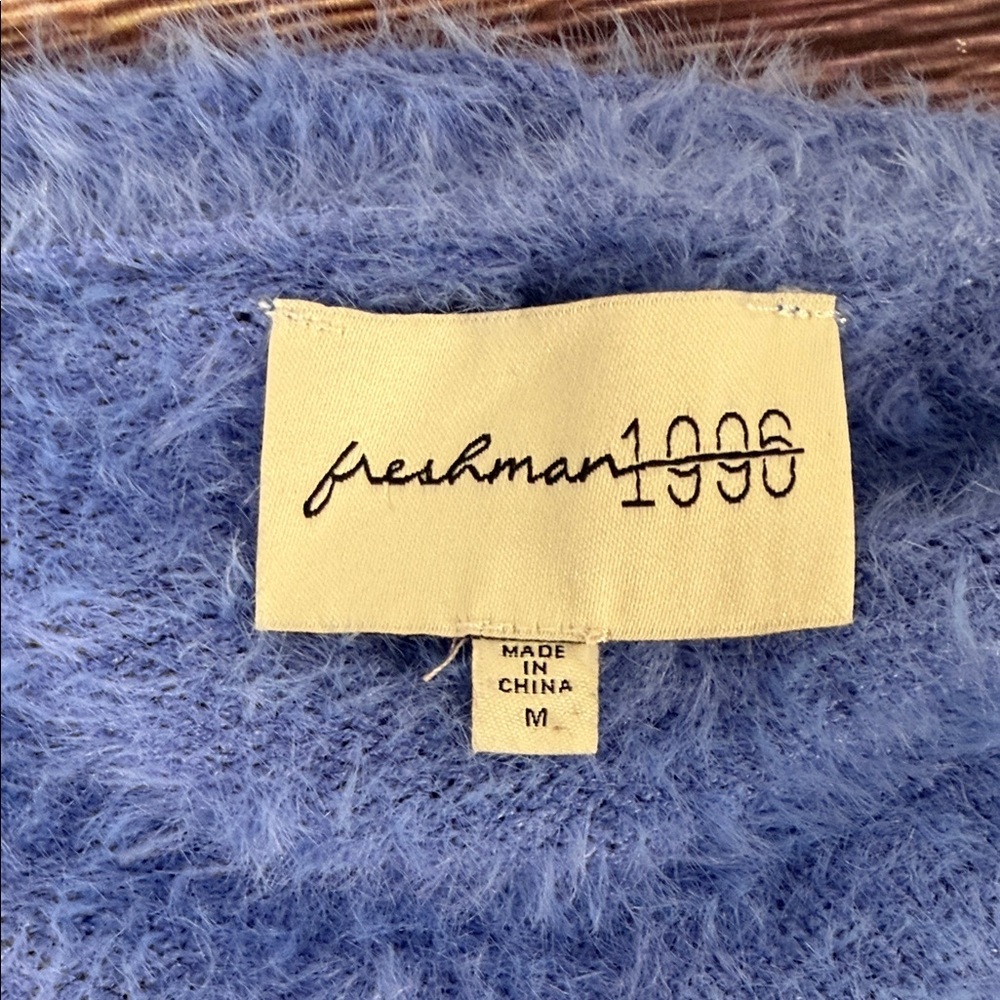 Freshman 1996 Soft and Fluffy Periwinkle Blue Women's Cardigan Crop Puff Sleeve - Picture 3 of 11